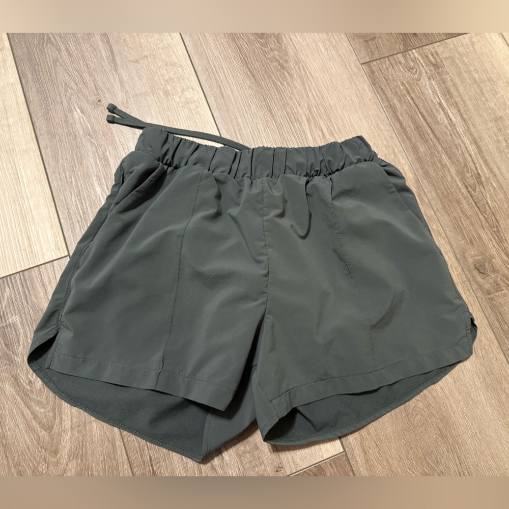 Zella Olive Athletic Drawstring Shorts